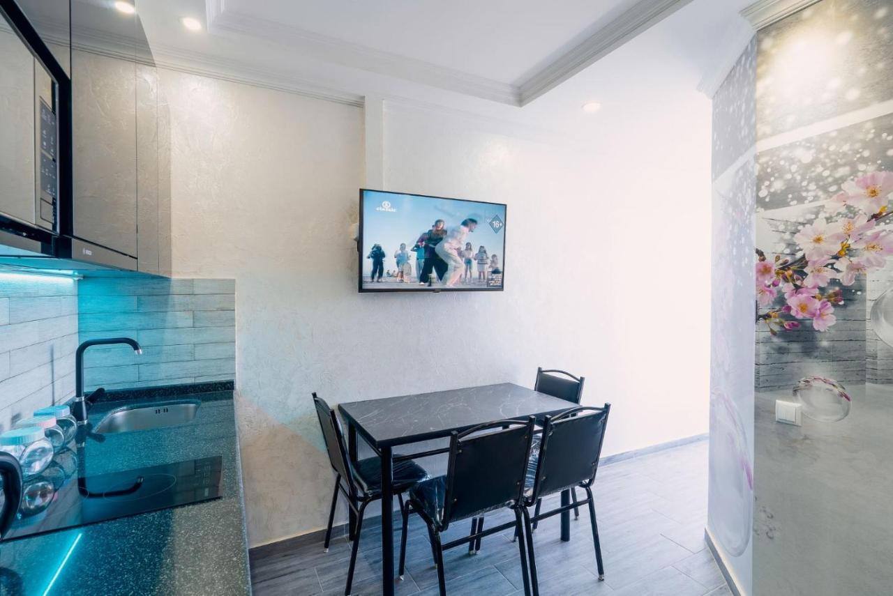 Orbi Beach Tower 2805 Batumi Exterior photo